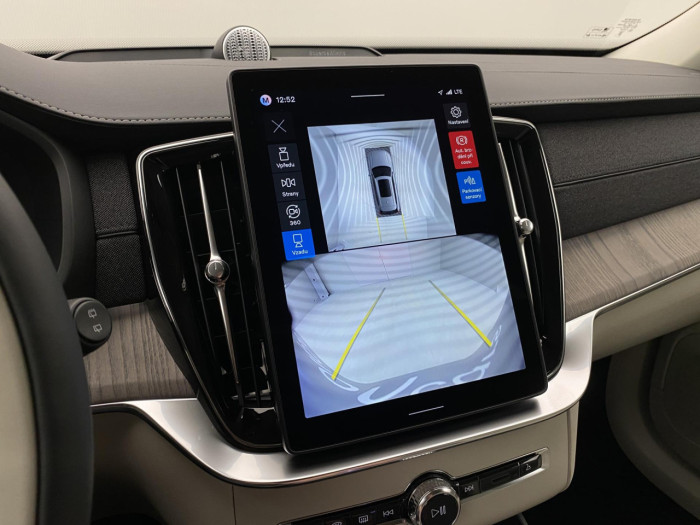 Volvo XC90 B5 AWD AUT BRIGHT PLUS 7míst na operativní leasing