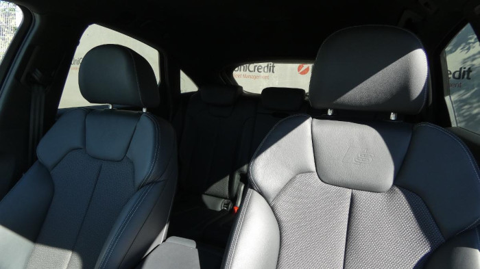 Audi Q5 40 TDI quattro S tronic S Line na operativní leasing