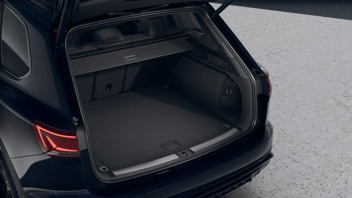 Volkswagen Touareg R-Line V6 3,0 TDI 170 kW 4MOT na operativní leasing