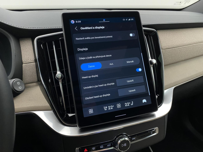 Volvo XC90 T8 AWD Plug-in BRIGHT PLUS 7m na operativní leasing