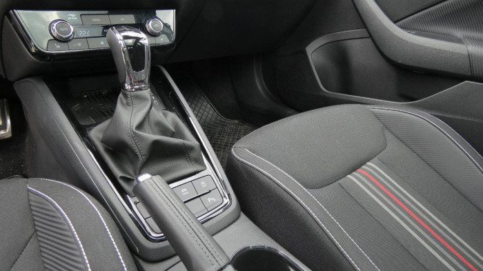 Škoda Scala TSI 85kW Monte Carlo DSG na operativní leasing