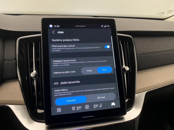 Volvo XC90 B5 AWD AUT BRIGHT PLUS 7míst na operativní leasing