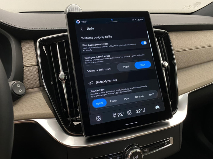 Volvo XC90 T8 AWD Plug-in BRIGHT ULTRA na operativní leasing