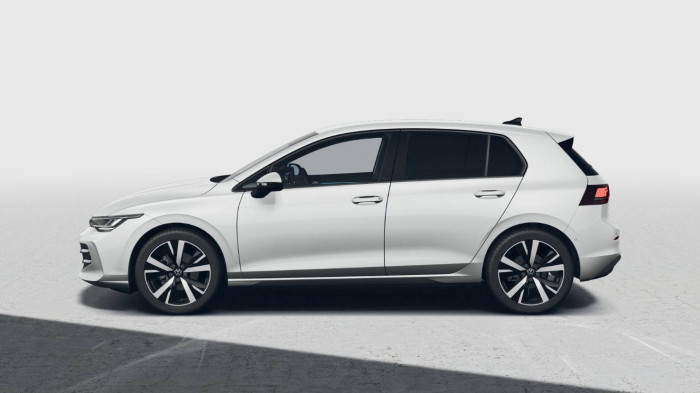 Volkswagen Golf People 7DSG mHEV 1,5eTSI / 110kW na operativní leasing