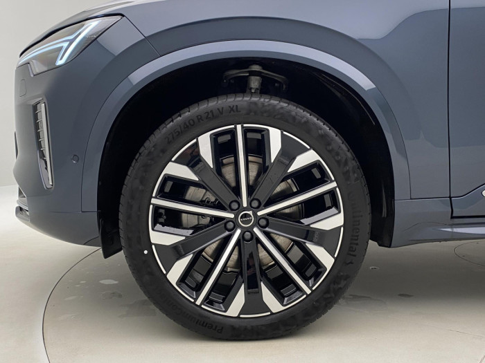 Volvo XC90 B5 AWD AUT BRIGHT PLUS 7míst na operativní leasing