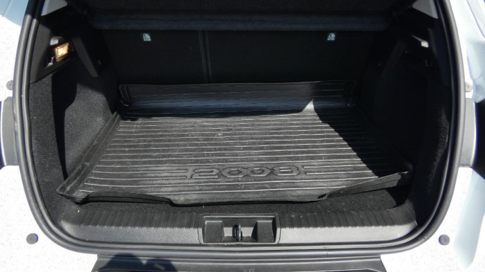 Škoda Superb 2.0 TDI 142kW 4x4 L&K Combi DS na operativní leasing