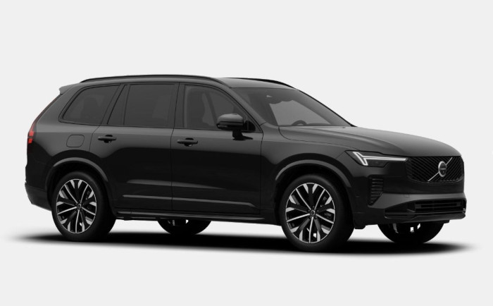 Volvo XC90 T8 AWD Plug-in DARK PLUS 7m na operativní leasing