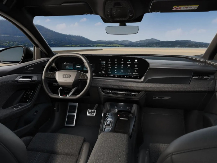 Audi Q6 S line Elektro 285 kW Elektřina 4x4 Automatická převodovka na operativní leasing