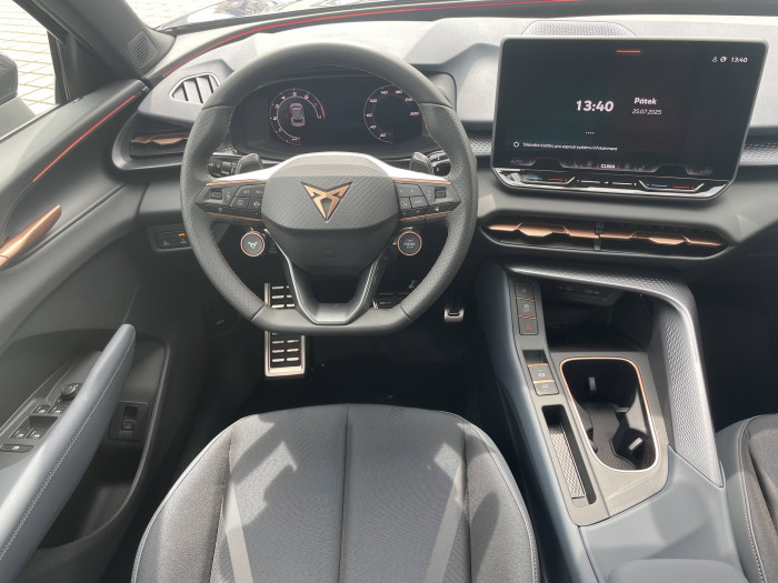 CUPRA Terramar DSG 4WD 2.0 TSI / 150kW na operativní leasing