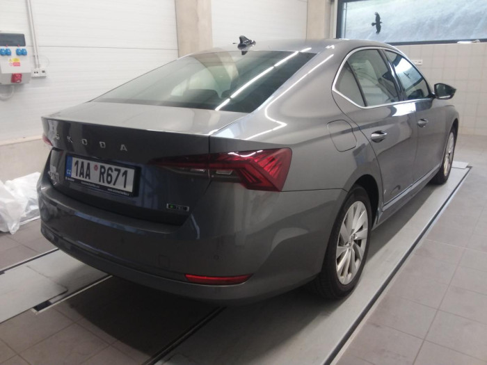 Škoda Octavia Combi 1,5 TSI Style na operativní leasing