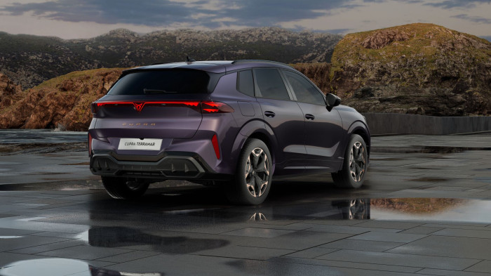 Cupra Terramar 1.5 eTSI 150k DSG na operativní leasing