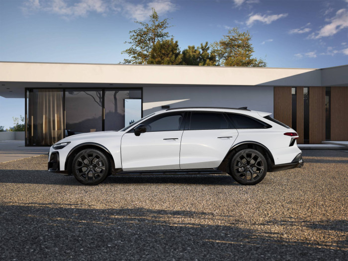 Audi A6 allroad quattro 7STT 3,0TDI / 220kW na operativní leasing