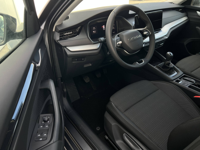 Škoda Octavia Combi Classic 6MP  1,5TSI / 110kW na operativní leasing