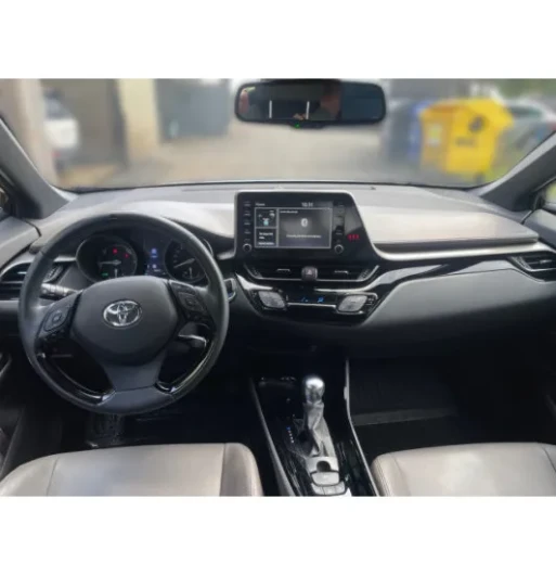 Toyota C-HR 1.8Hybrid 90 Executive AT na operativní leasing