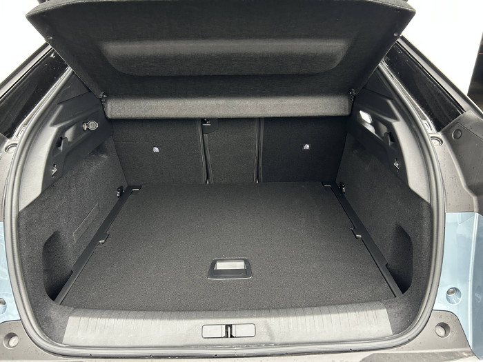 Peugeot 3008 GT e-DCS6 Hybrid / 107kW na operativní leasing