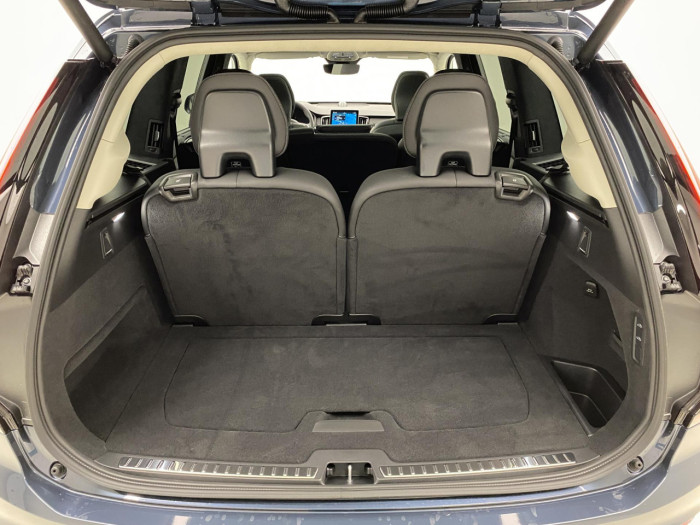 Volvo XC90 B5 AWD AUT BRIGHT ULTRA 7míst na operativní leasing