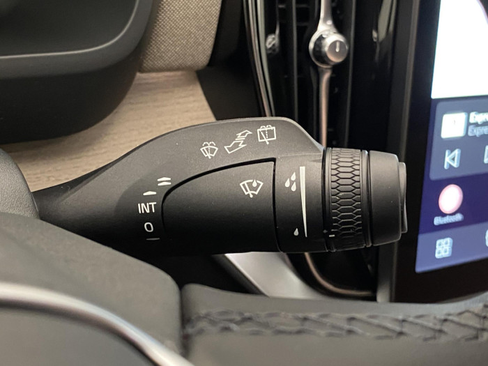 Volvo XC90 B5 AWD AUT BRIGHT PLUS na operativní leasing