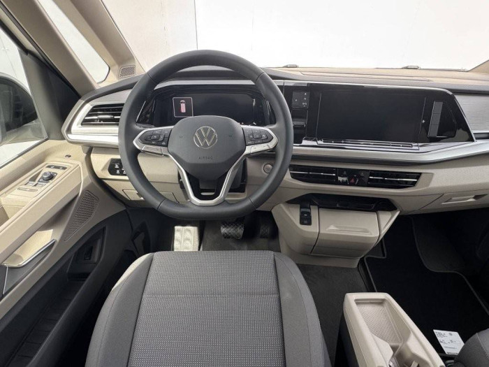 Volkswagen Multivan Long Life 7DSG 2,0TSI / 150kW na operativní leasing