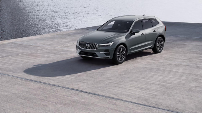 Volvo XC60 T6 AWD AUT BRIGHT PLUS na operativní leasing