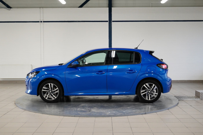 Peugeot 208 1.2 PureTech 74 kW na operativní leasing