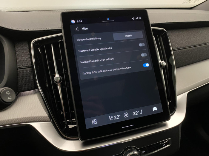 Volvo XC90 B5 AWD BLACK EDITION PLUS 7 na operativní leasing