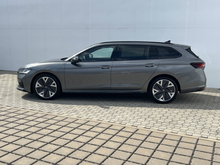 Škoda Superb Combi Sportline DSG 2,0TDI / 142kW na operativní leasing