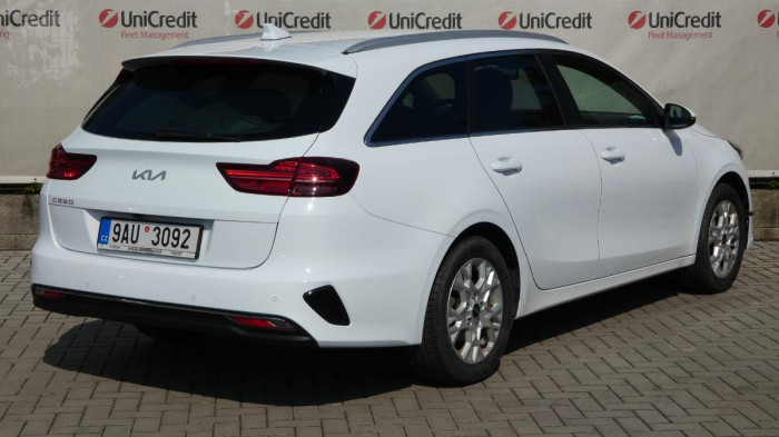 Kia Ceed 1.6 CRDi Comfort SW na operativní leasing