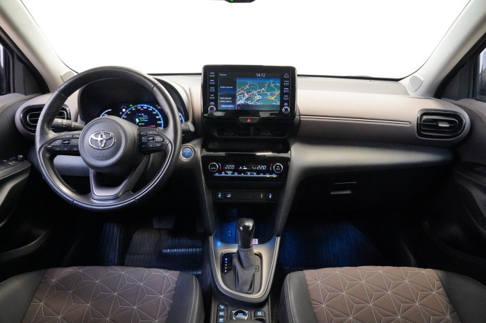 Toyota YARIS CROSS 1.5 Hybrid 68 kW AWD Executive na operativní leasing