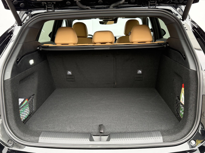 MG HS EXCLUSIVE HEV 1,5TGI / 165kW na operativní leasing