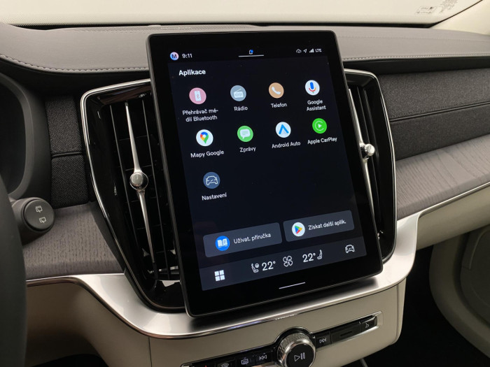 Volvo XC90 T8 AWD Plug-in BRIGHT PLUS 7m na operativní leasing