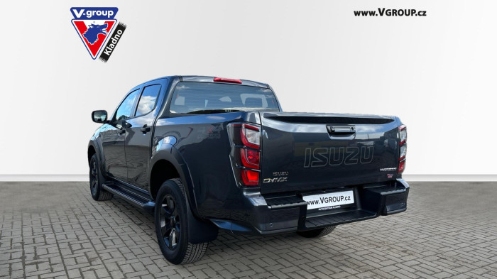 Isuzu Double cab V-CROSS 4X4 AT na operativní leasing