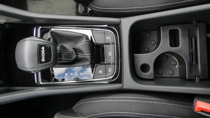 Hyundai i30 1.0 T-GDI Start Plus kombi na operativní leasing