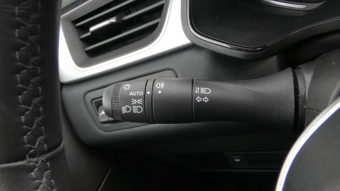 Renault Captur 1,3 TCe 140 Techno EDC na operativní leasing