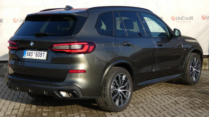 BMW X5 30d xDrive M Sport na operativní leasing