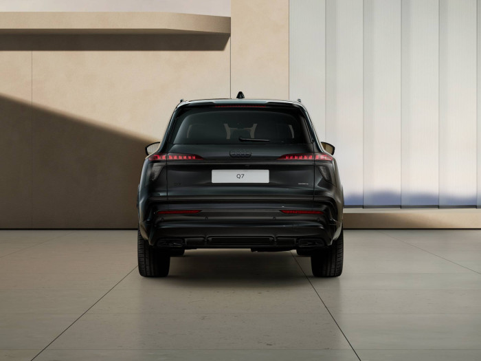 Audi Q7 Quattro 8TT 3,0TDI / 220kW na operativní leasing