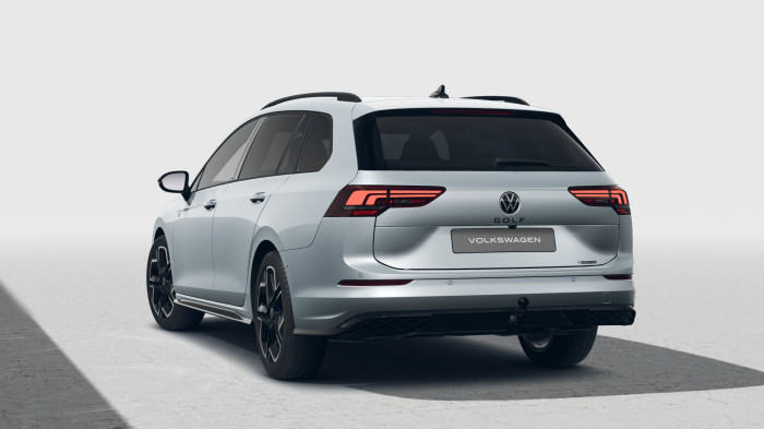 Volkswagen Golf Variant R-Line 2,0 TSI 150 kW 4MOT na operativní leasing