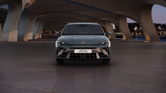 Cupra Leon SP VZ 2.0 TSI 333k DSG 4WD na operativní leasing