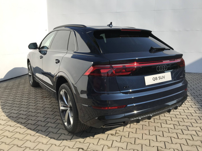 Audi Q8 SUV 50 Quattro 8TT 3,0TDI / 210kW na operativní leasing