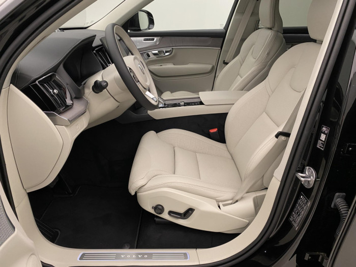 Volvo XC90 B5 AWD AUT BRIGHT PLUS 7míst na operativní leasing