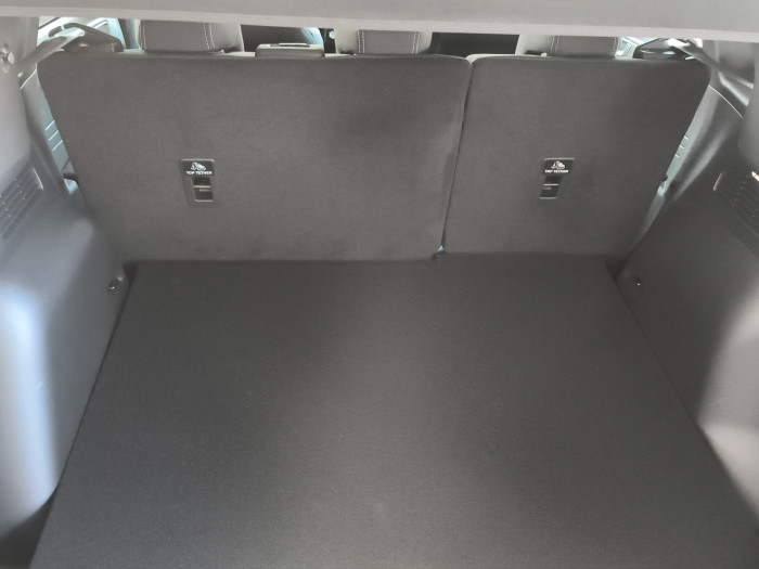 Ford Kuga 2.5 Duratec Hybrid HEV Titanium na operativní leasing