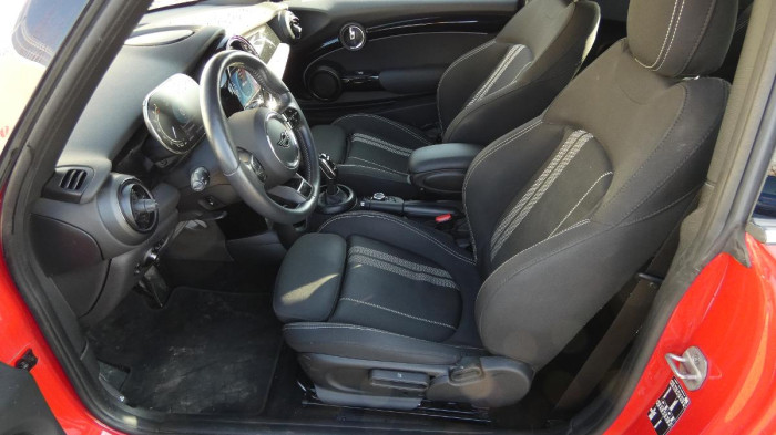 Mini Cooper S 2.0T aut. na operativní leasing