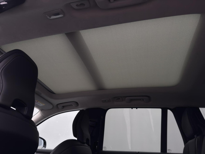 Volvo XC90 T8 AWD Plug-in DARK ULTRA 7 na operativní leasing