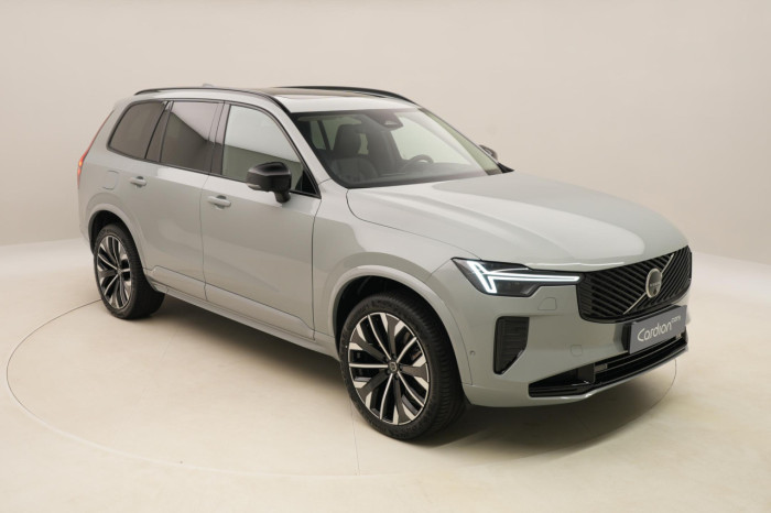 Volvo XC90 T8 AWD Plug-in DARK PLUS 7m na operativní leasing