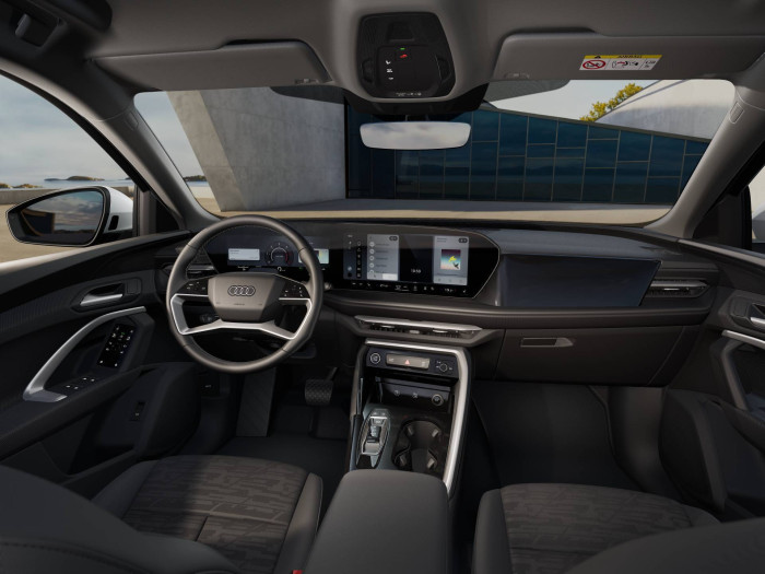 Audi Q5 2.0 TDI 150 kW quattro STR na operativní leasing