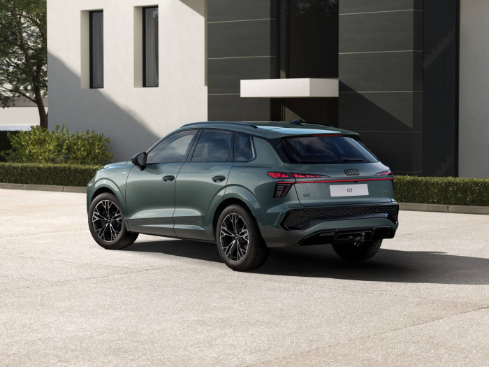 Audi Q3 quattro ST7 2,0TFSI / 150kW na operativní leasing