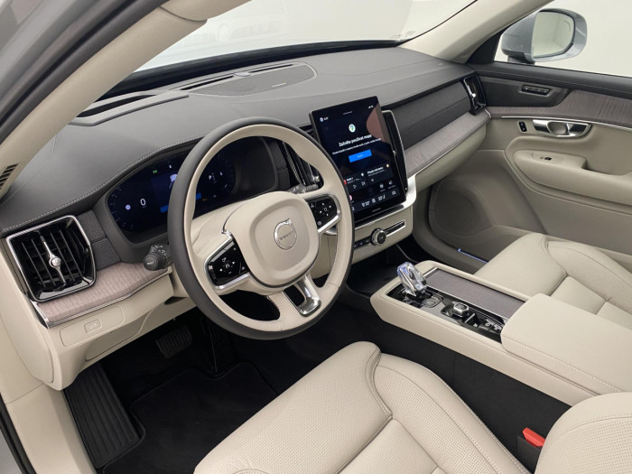 Volvo XC90 B5 AWD AUT BRIGHT PLUS 7míst na operativní leasing