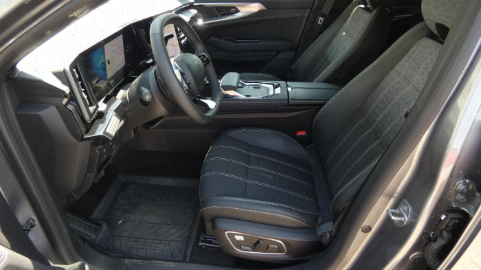 Renault Austral 1.3 MHEV 160 Techno na operativní leasing