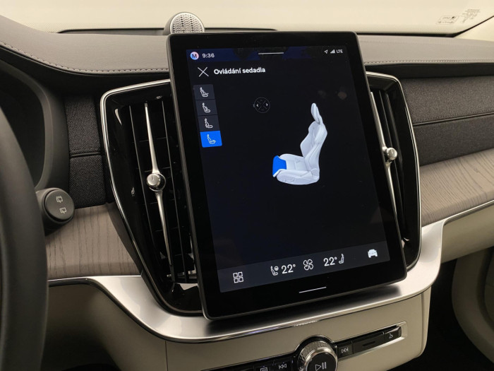 Volvo XC90 B5 AWD AUT BRIGHT PLUS 7míst na operativní leasing