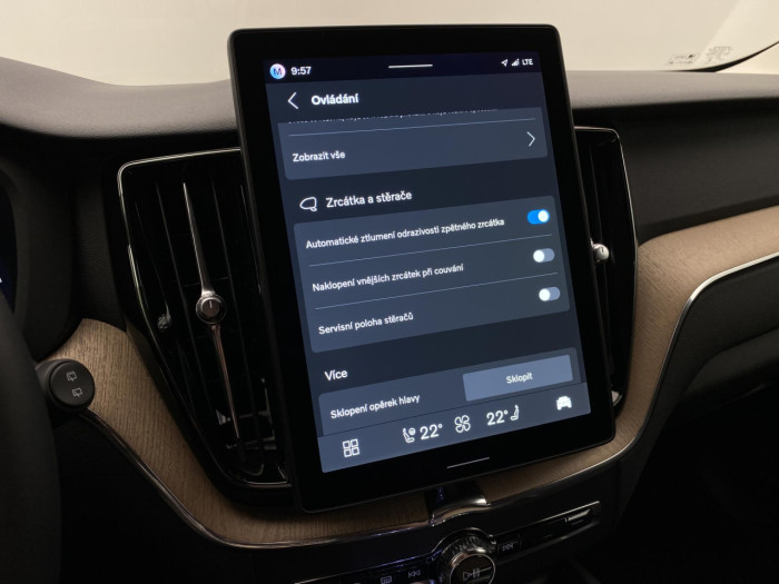 Volvo XC60 B5 AWD AUT BRIGHT PLUS na operativní leasing