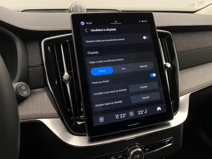 Volvo XC90 B5 AWD AUT DARK PLUS 7míst na operativní leasing